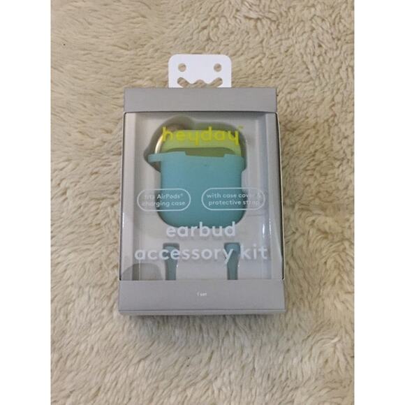 heyday™ Airpod Clear Silicone Case with Air Pod Strap-Ombre - Picture 1 of 1